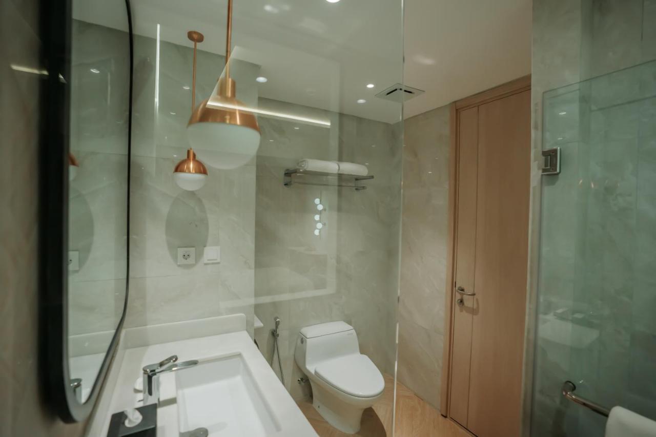 Luwansa Hotel And Convention Center Manado Eksteriør billede