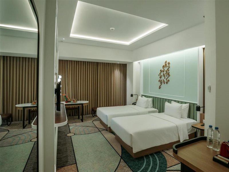 Luwansa Hotel And Convention Center Manado Eksteriør billede